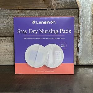 Lansinoh Stay Dry Disposable Nursing Pads, 36 Count Breastfeeding Essentials